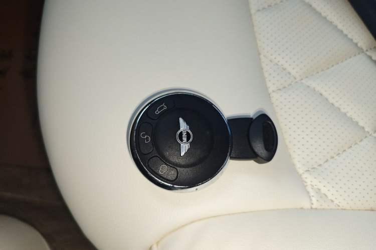 Used  Countryman 2014 1.6T COOPER ALL4 Fun
