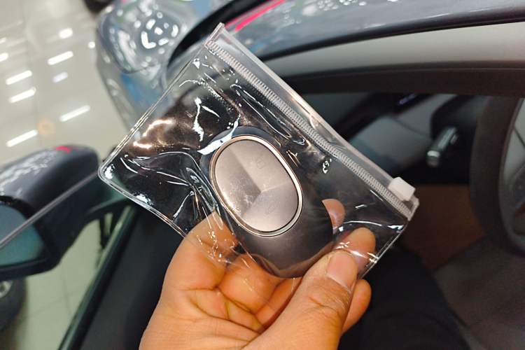 Used Nio ET5T 2025 Model Champion Commemorative Edition, 75kWh Touring
