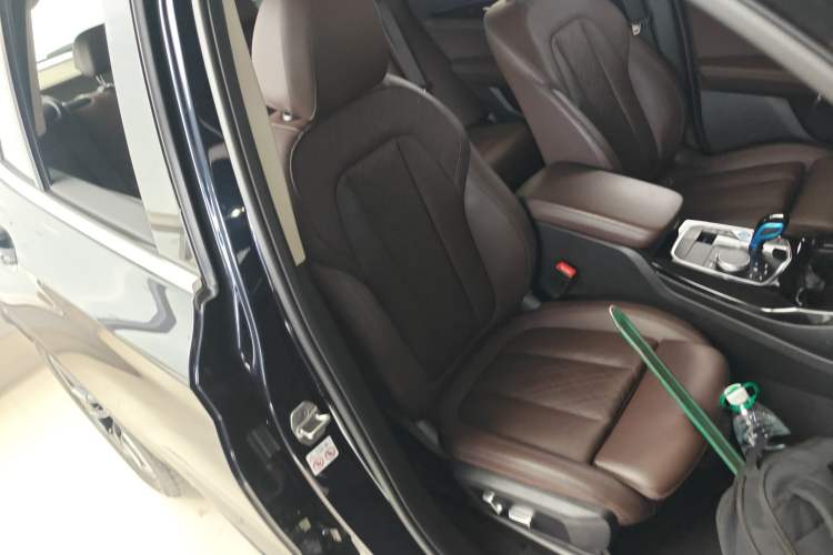 Used BMW iX3 2022 Leading Model
