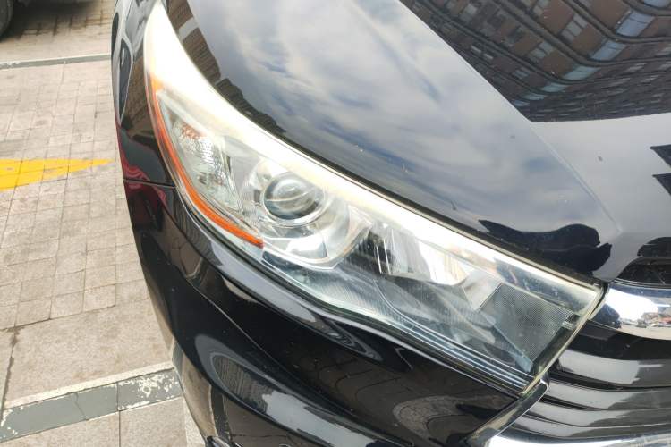 Used Toyota Highlander 2017 2.0T Four-Wheel Drive Luxury Navigation Version 7 Seats