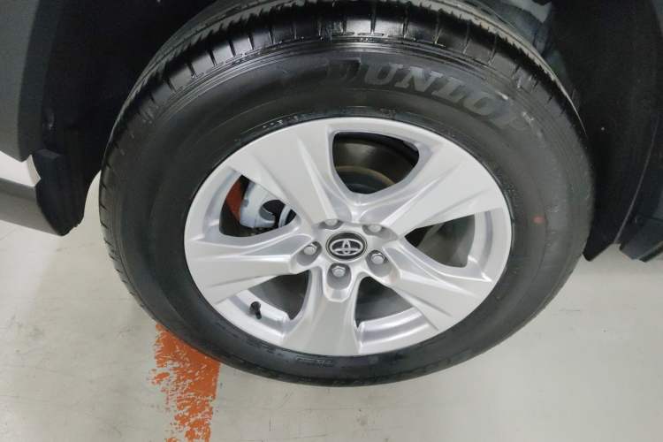 Used Toyota RAV4 2023 2.0L CVT Two-Wheel Drive Urban Edition
