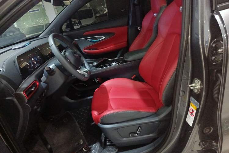 Used Changan UNI-T 2020 1.5T Prestige Version
