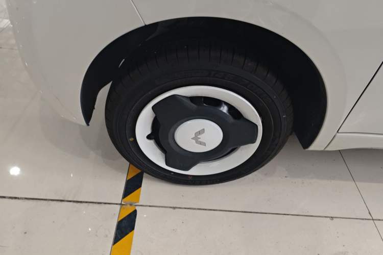 TDK.VehicleDetails.img