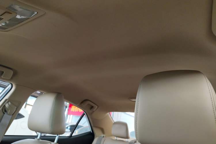 Used Toyota Corolla 2014 1.6L CVT GL
