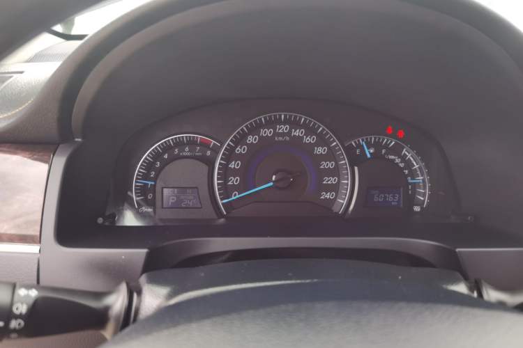 Used Toyota Camry 2016 2.0G 10th Anniversary Leading Edition
