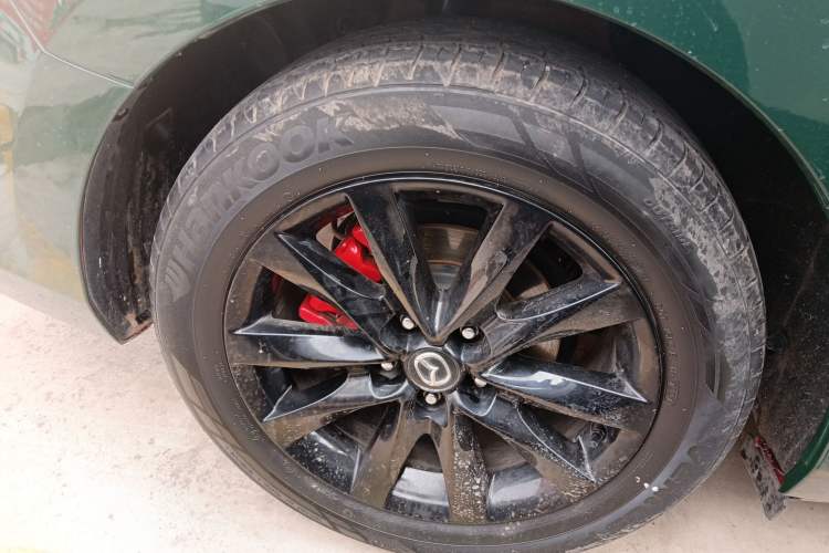 Used Mazda Atenza 2021 2.0L Blue Sky Luxury Edition
