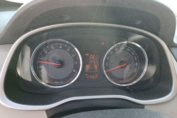 Used Chevrolet Sail 2015 Sail 3 1.3L AMT Ideal Edition
