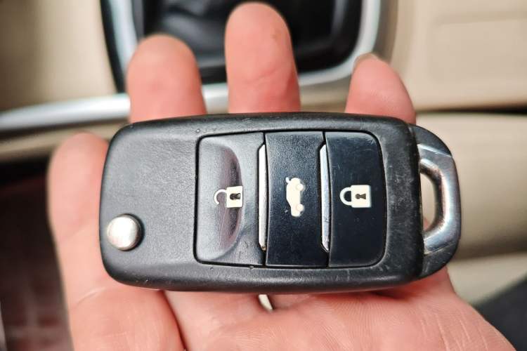 Used Changan Eado 2015 1.6L Manual Luxury Model China V Standard