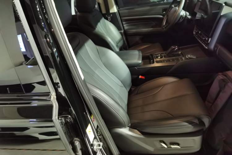 Used Haval H9 2024 2.4T Diesel 4x4 Territory Edition
