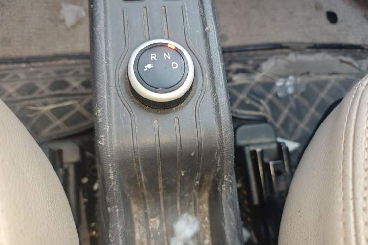 Used Wuling Hongguang MINIEV 2021 Macaron Premium Model – Lithium Iron Phosphate
