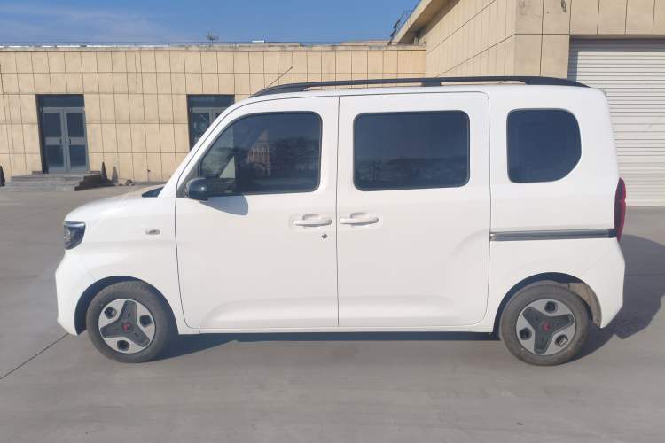 Used Wuling Zhiguang New Energy 2025 Comfort Model
