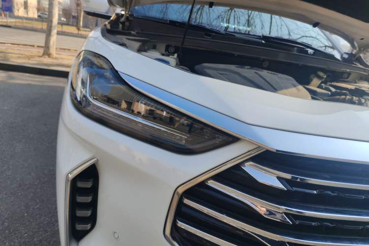 Used JETOUR X70 2021 Zhuge 1.6T DCT Junshi 7-Seater
