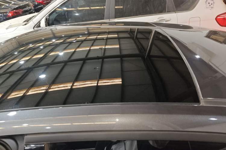 Used Changan UNI-V 2022 1.5T Prestige Version
