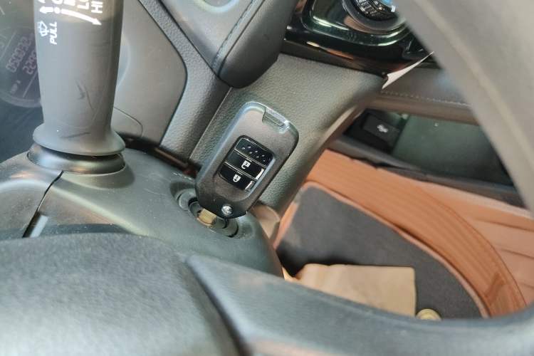 Used Honda Vezel 2017 1.5L CVT 2WD Comfort Model
