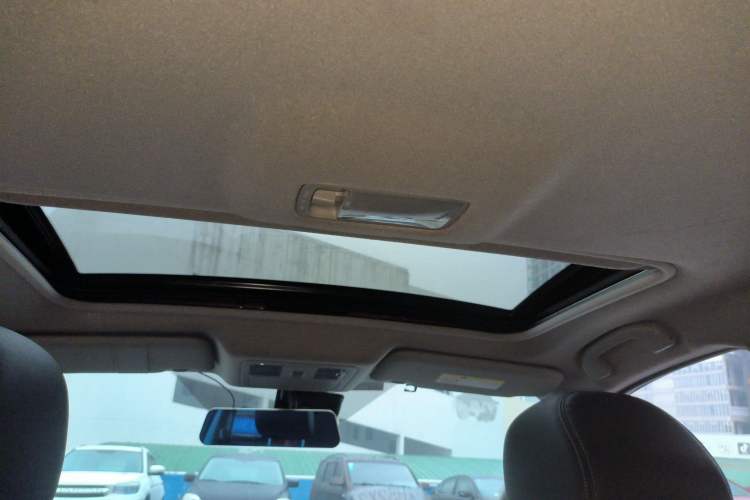 Used Nissan Tiida 2019 1.6L CVT Smart Drive Version China VI Standard
