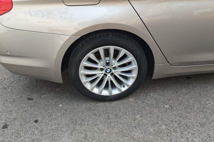 Used BMW 5 Series 2020 530Li Luxury Edition Premium Package
