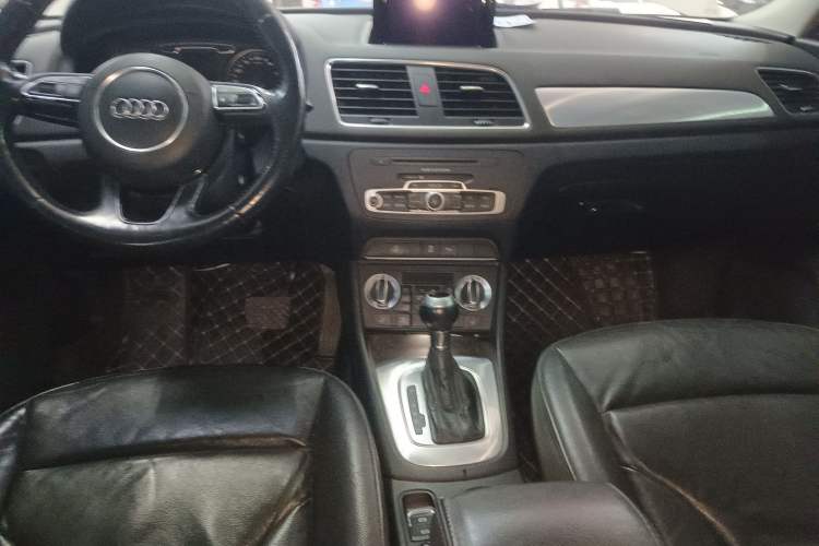 Used Audi Q3 2015 35 TFSI Millionth Anniversary Comfort Model
