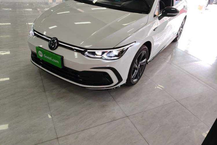 Used Volkswagen Golf 2023 Facelift 280TSI DSG R-Line Lite
