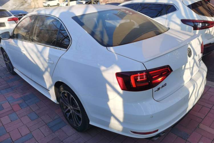 Used Volkswagen Sagitar 2016 280TSI Automatic R-Line