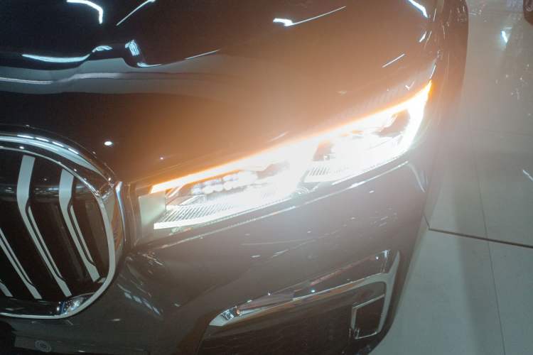 Used BMW 7 Series 2021 730Li M Sport Package
