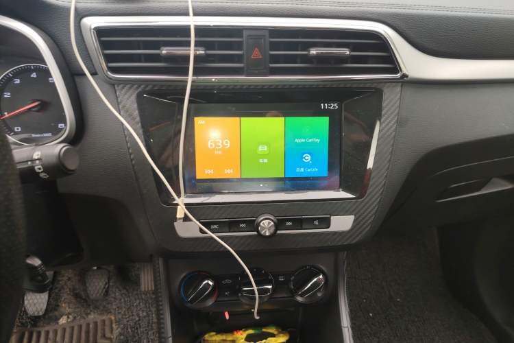 Used MG ZS 2020 Global Bestseller with 1.5L Engine Manual Transmission and a Massive 65-Inch Panoramic Sunroof Version
