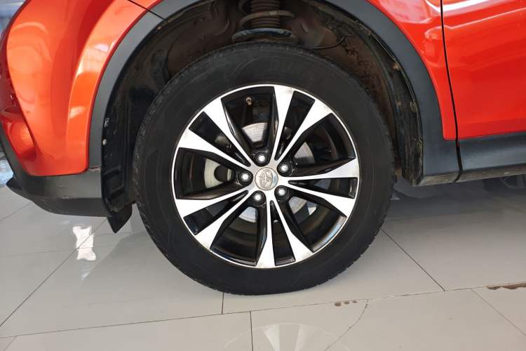 Used Toyota RAV4 2013 2.5L Automatic 4x4 Prestige Edition
