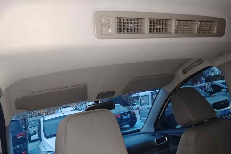 Used Wuling Hongguang New Energy 2025 Extended-Range Hybrid 50 km Standard Version
