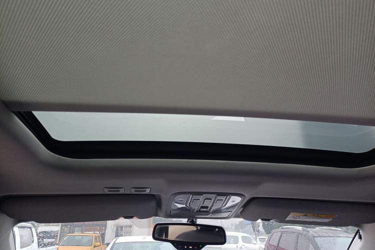 Used Haval H6 Coupe 2019 1.5T Automatic Two-Wheel Drive Luxury Smart Connectivity Version China V Standard
