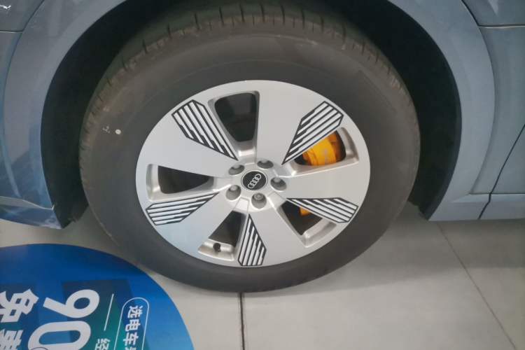 Used Audi e-tron 2021 50 quattro Luxury Edition
