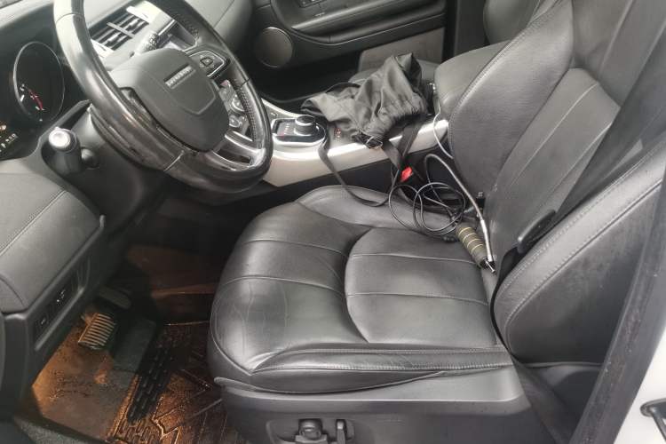 Used Land Rover Range Rover Evoque 2018 240 PS SE Smart Brilliance Edition