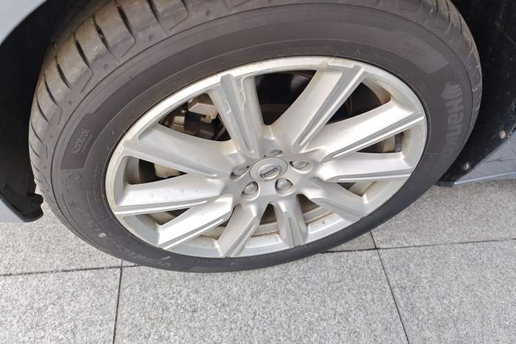 Used Volvo S90 2020 Facelifted T5 Zhiyi Luxury Edition
