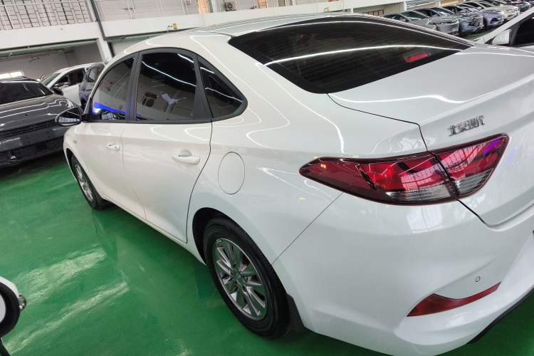 Used Hyundai Celesta 2018 1.6L Automatic GL Enjoyment Edition China VI compliant