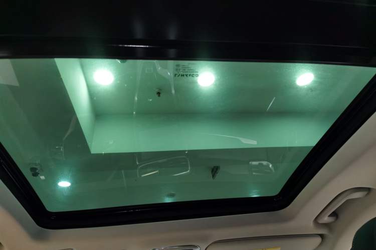 Used Lynk & Co 01 2017 2.0T Two-Wheel Drive Pro Edition
