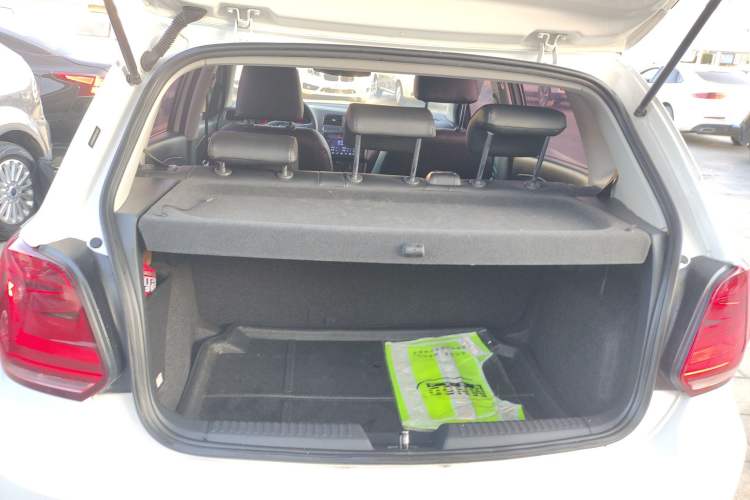 Used Volkswagen Polo 2016 1.4L Automatic Trendy Model