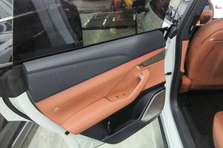 Used ONVO L60 2024 60 kWh Rear-Drive Version
