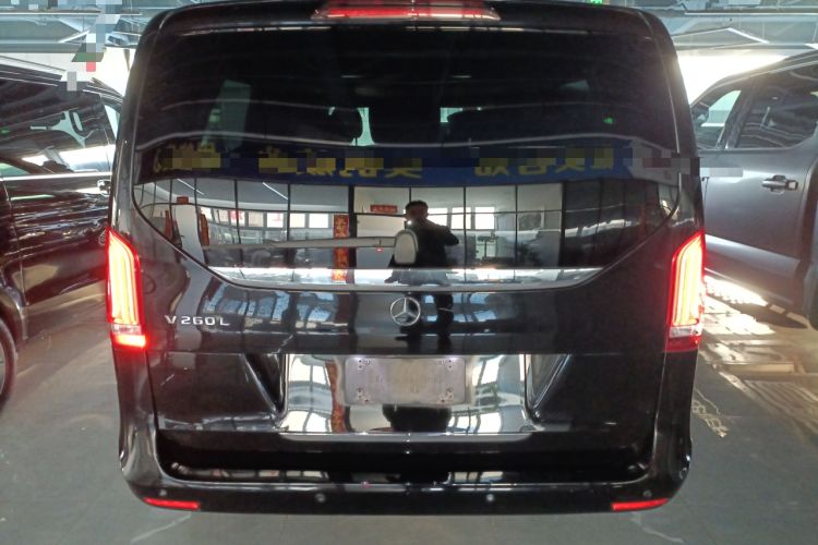 Used Mercedes-Benz V-Class 2018 V 260 L Prestige Extended Version China VI
