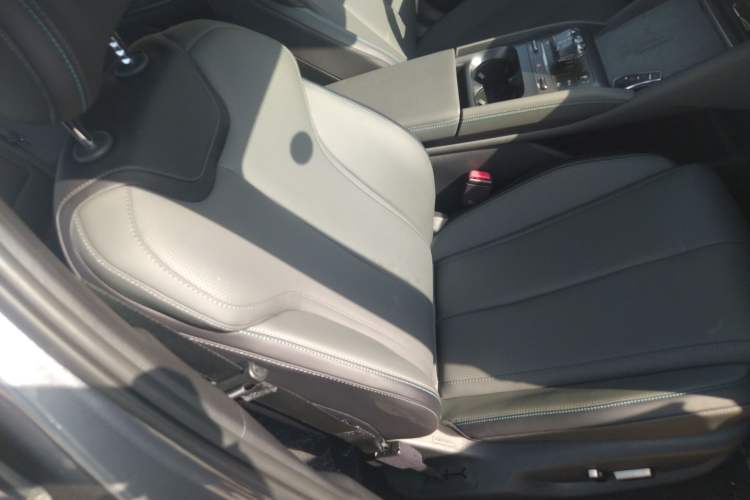 Used BYD Qin L 2025 DM-i Smart Drive 120KM Superior Model