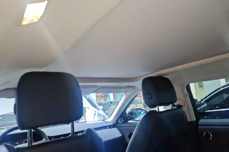 Used Land Rover Range Rover Evoque 2021 Range Rover Velar 249 PS R-Dynamic HSE Luxury Edition