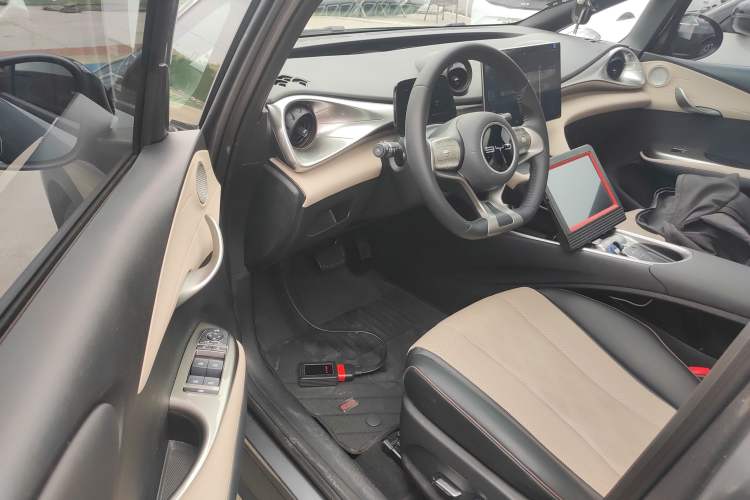 Used BYD Dolphin 2023 420 km Fashion Edition
