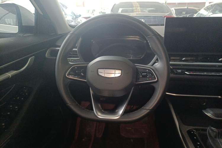 Used Geely Auto Emgrand 2025 4th Generation 1.5L CVT Luxury Version
