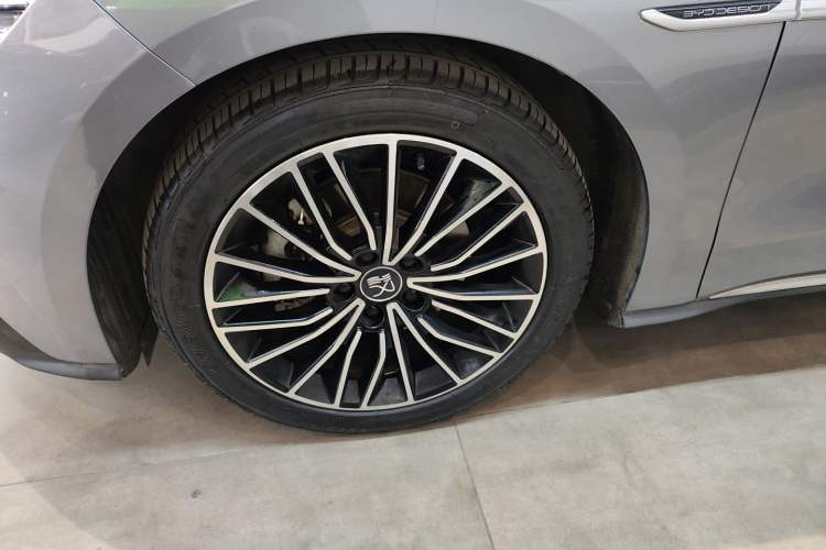 Used BYD Han 2020 EV Long-Range Luxury Model