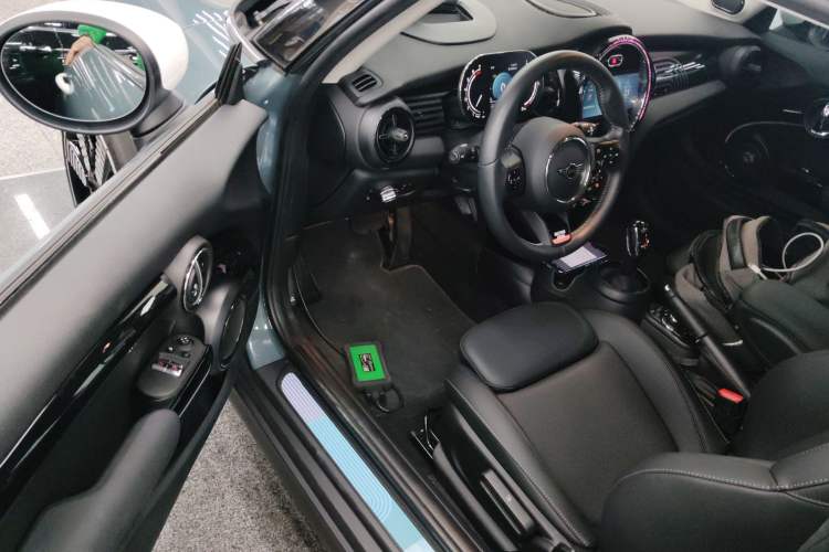 Used  MINI 2022 1.5T COOPER The Coopers Commemorative Edition
