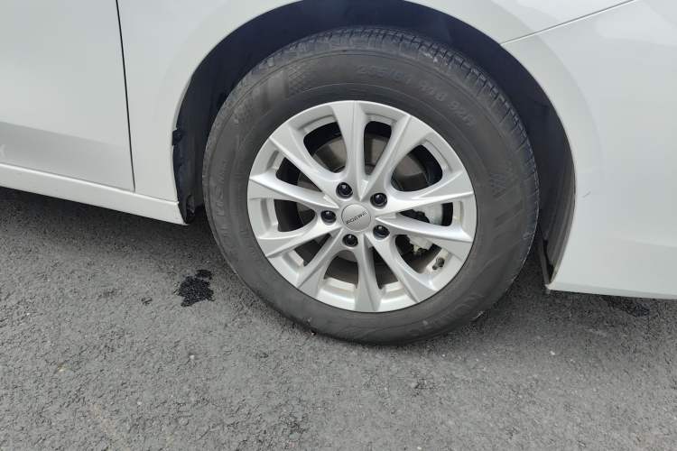 Used Roewe i5 2023 1.5L CVT Luxury Edition