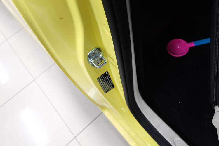 Used Wuling Hongguang MINIEV 2024 3rd Generation 215km Advanced Version
