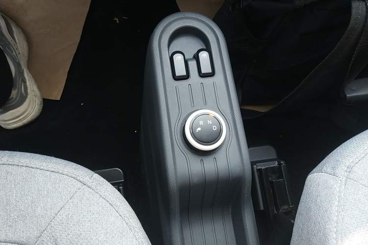 Used Wuling Hongguang MINIEV 2021 Macaron Premium Model – Lithium Iron Phosphate
