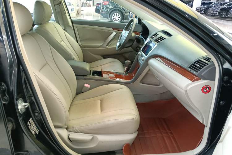 Used Toyota Camry 2013 200E Classic Elite Edition
