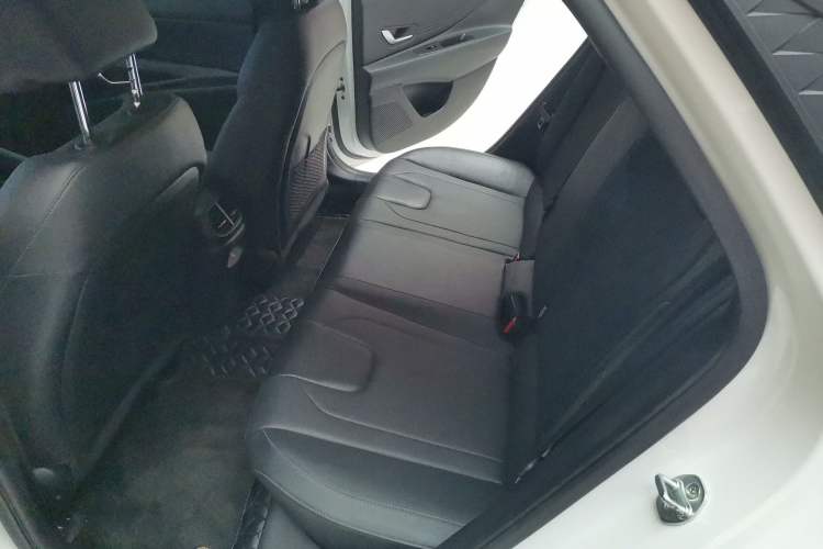 Used Hyundai Elantra 2023 1.5L CVT GLX Elite Edition