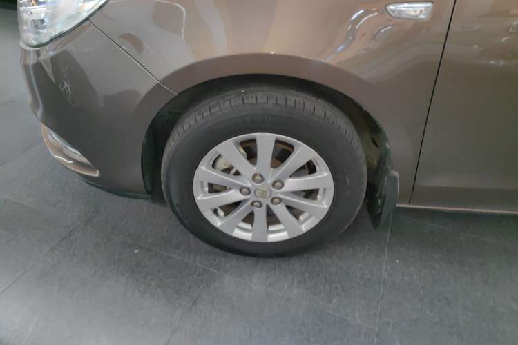 Used Buick GL8 2018 28T Comfort Model China VI Standard