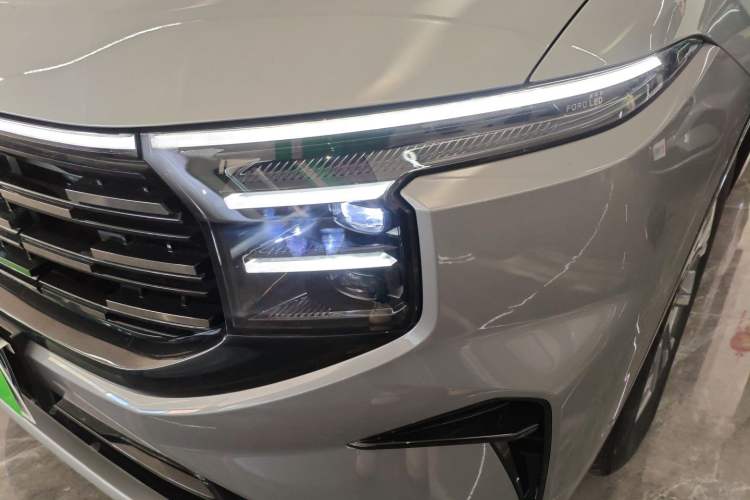 Used Ford Edge 2023 Ford Explorer L 2.0T EcoBoost Four-Wheel Drive 7-Seater Supreme Model
