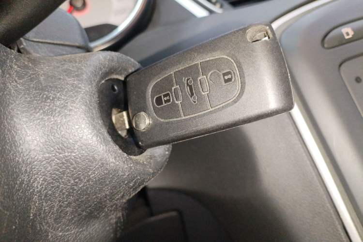 Used Peugeot 308 2014 Enjoy Edition Classic 1.6L Automatic Premium Model
